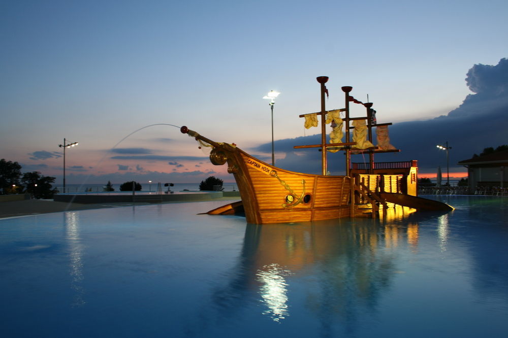 Camping Park Umag Karigador Exterior photo